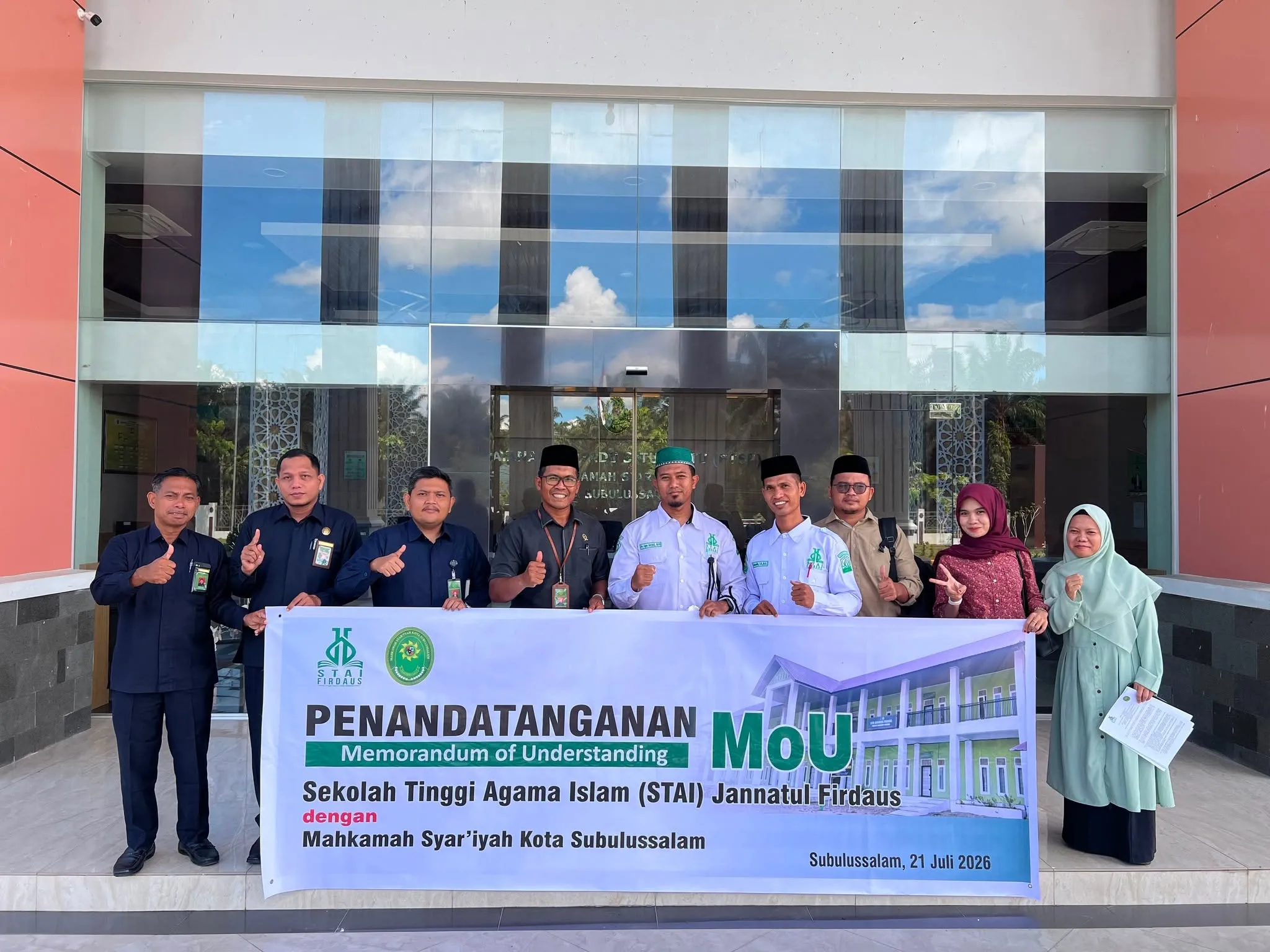 Penandatanganan MoU Bersama Mahkamah Syari 'ah