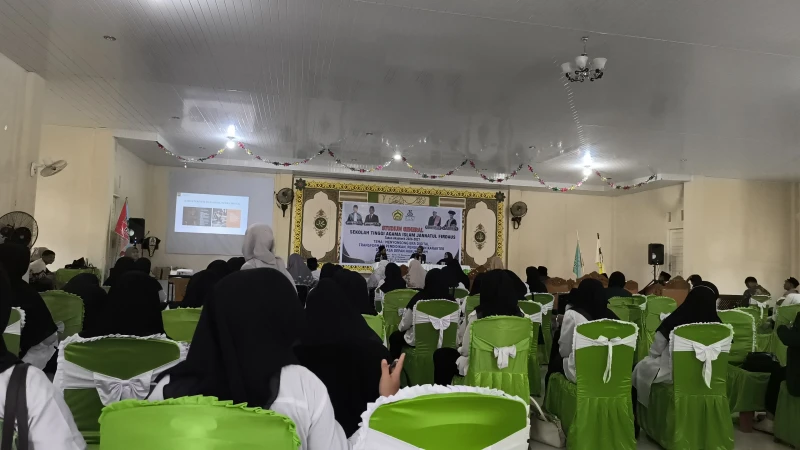 STAI Jannatul Firdaus Gelar Seminar Menyongsong Era Digital, Transformasi Pendidikan, Penguatan Karakter dan Masa Depan Hukum Islam