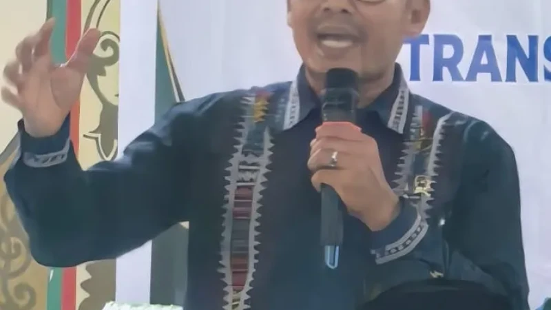 Mhd. Syukri Adly, S.H.I., MA. | “Menakar Masa Depan Hukum Islam di Era Digital.”